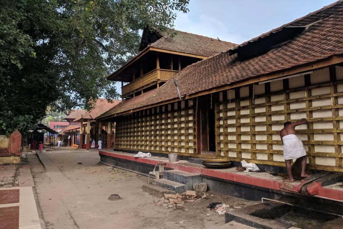 Mullakkal Rajarajeswari Temple