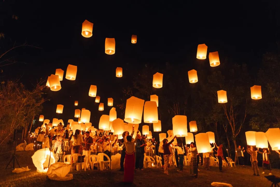 Yi Peng Sky Lanterns, Chiang Mai
