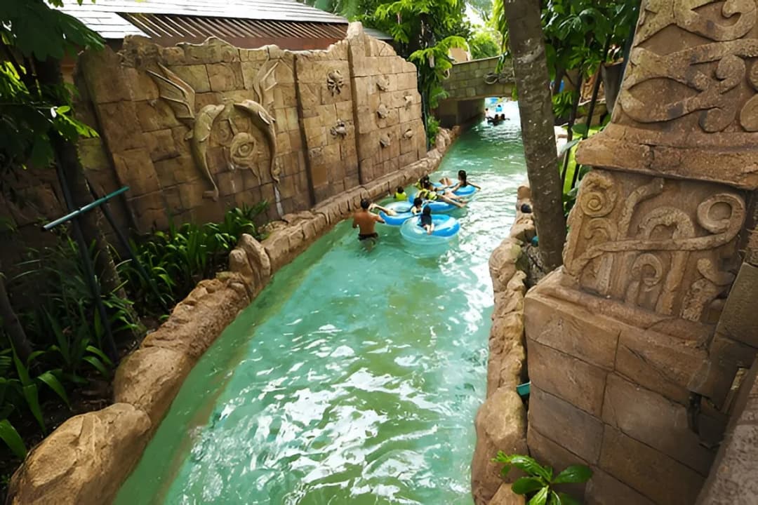 Adventure Cove Waterpark