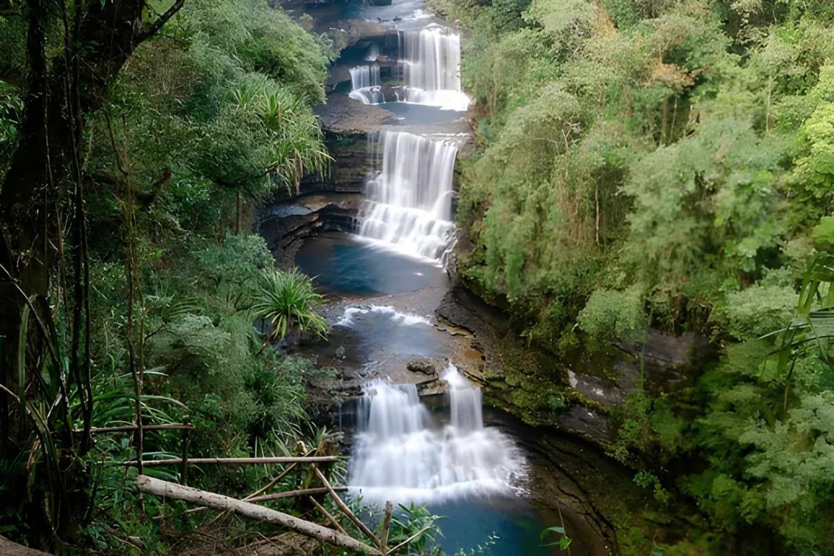 Wei Sawdong Falls