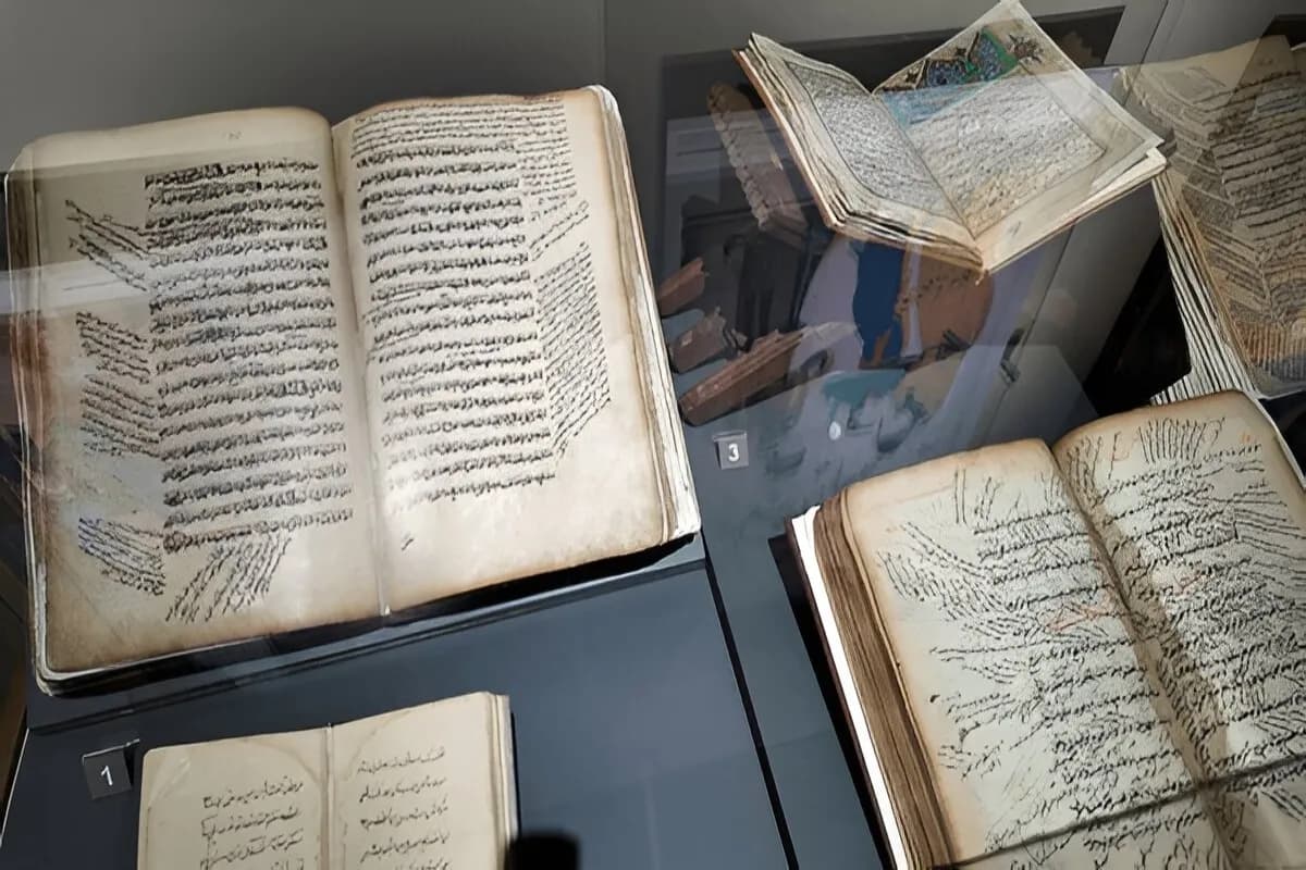 Museum of Miniature Books