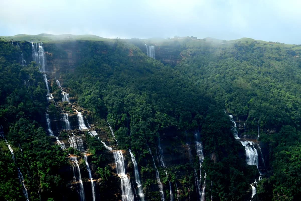 Seven Sisters Waterfall