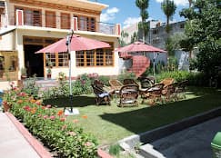 Hotel Naro