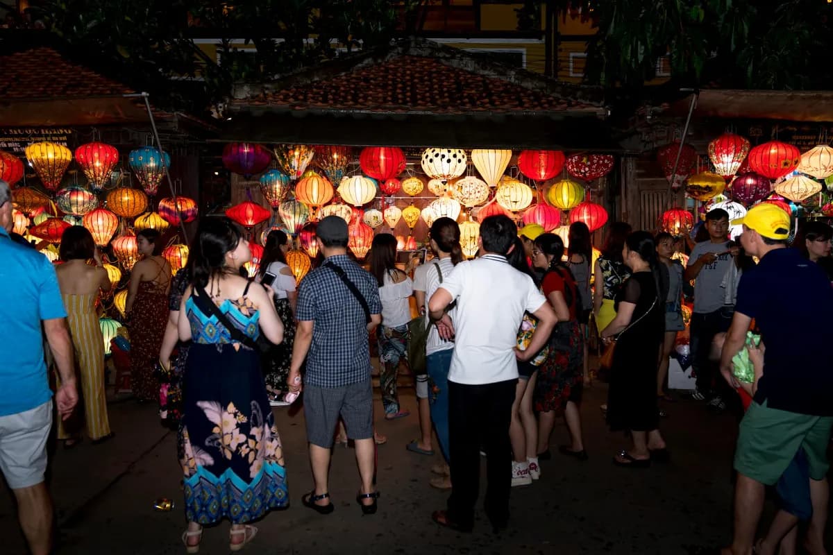 Hoi An Night Market