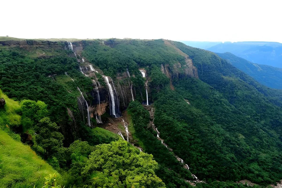 Seven Sisters Falls