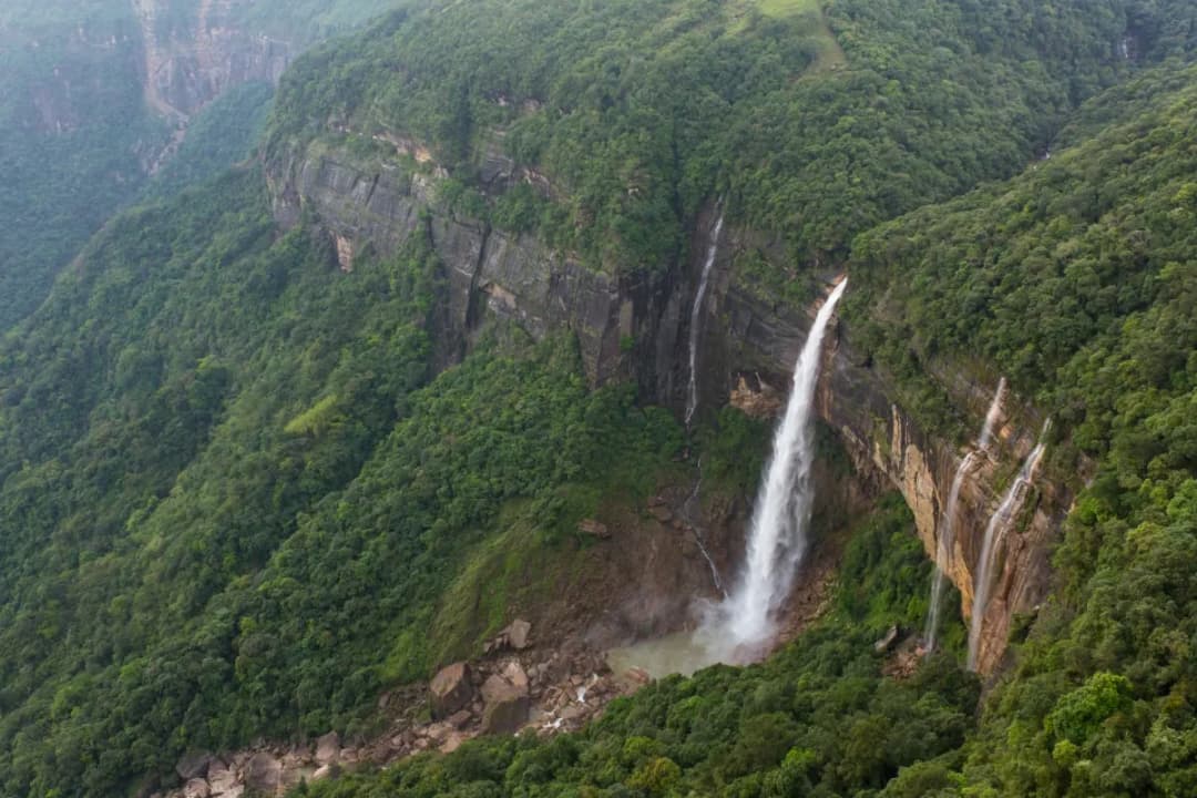 Nohkalikai Falls Visit