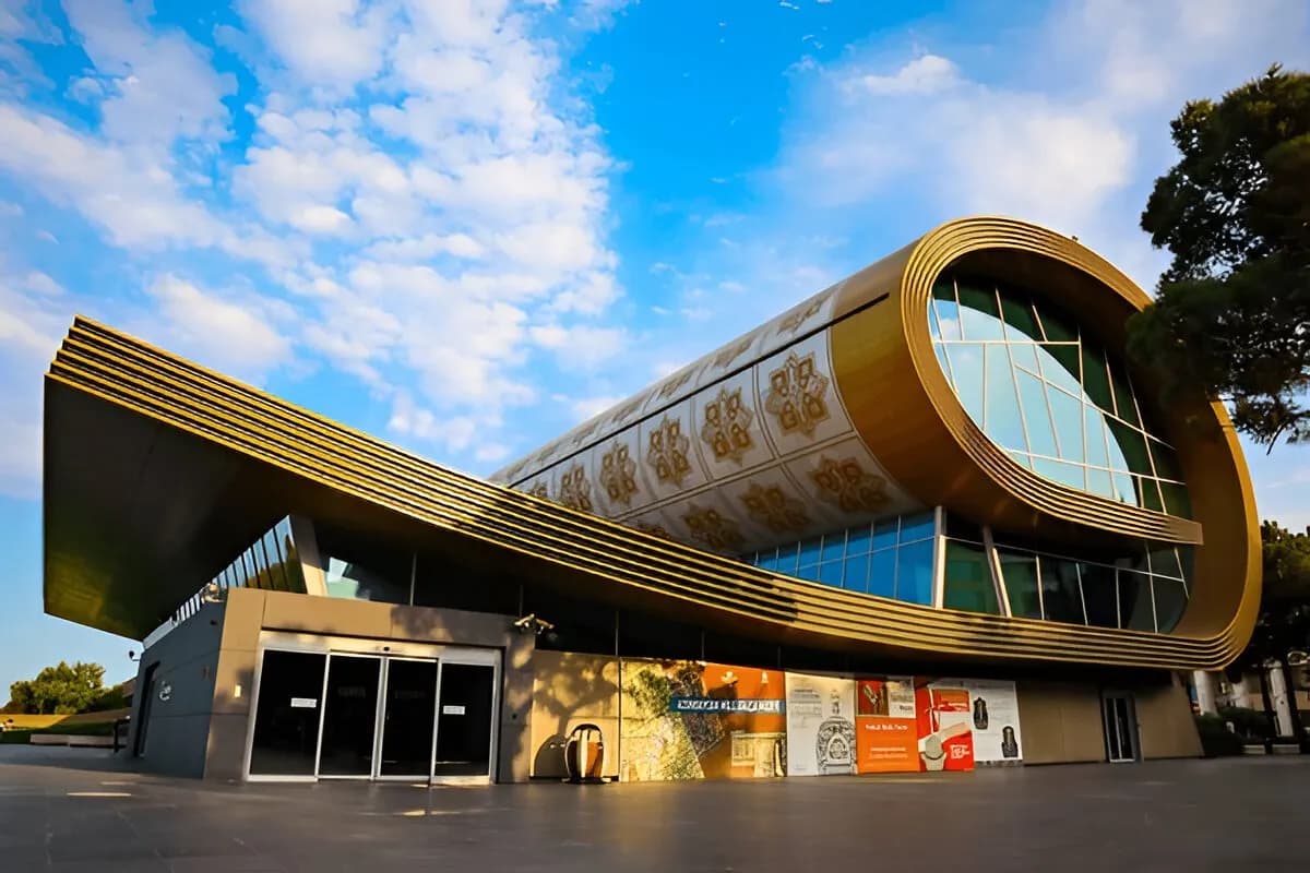Azerbaijan Carpet Museum