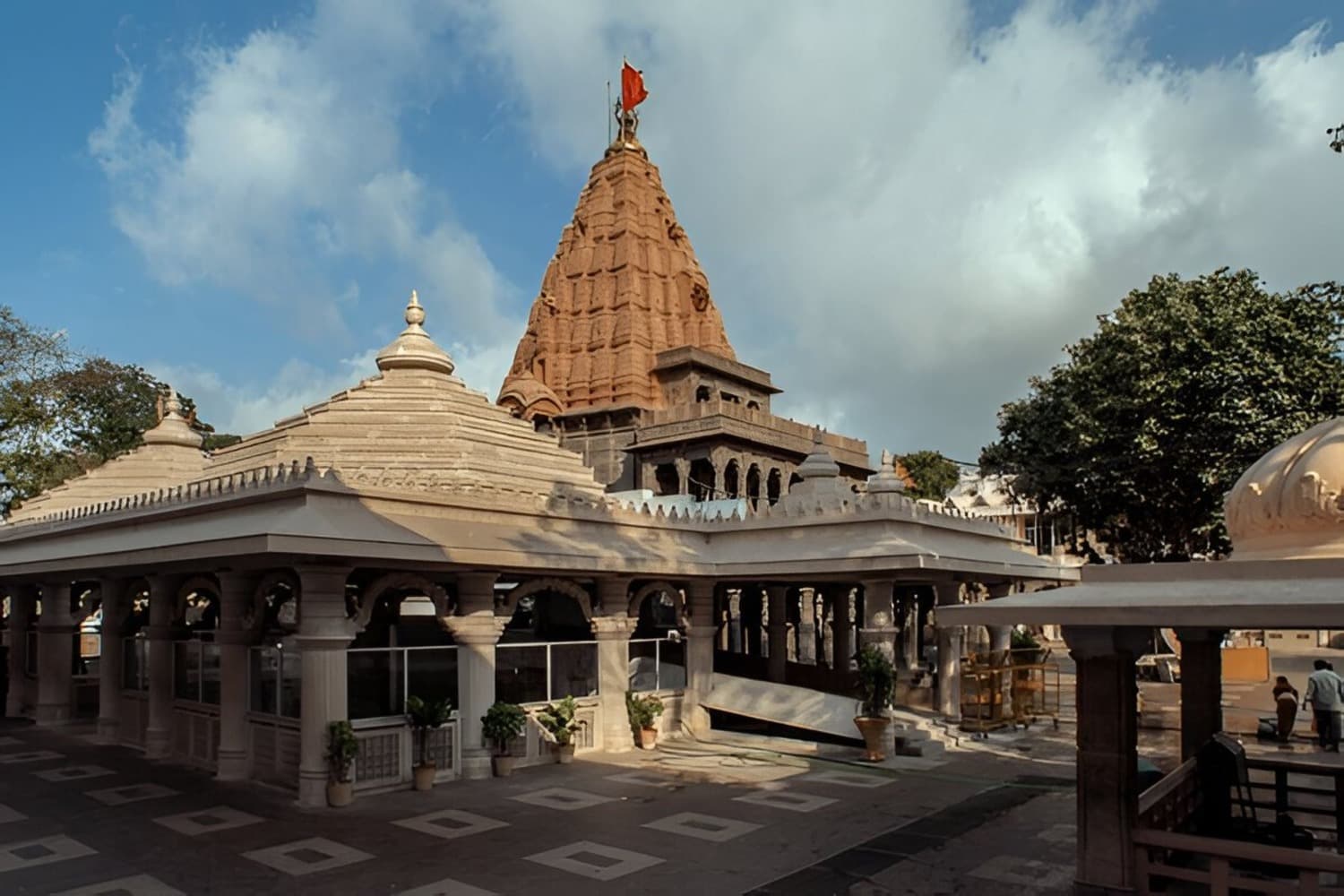 02 Jyotirlingas Darshan Tour