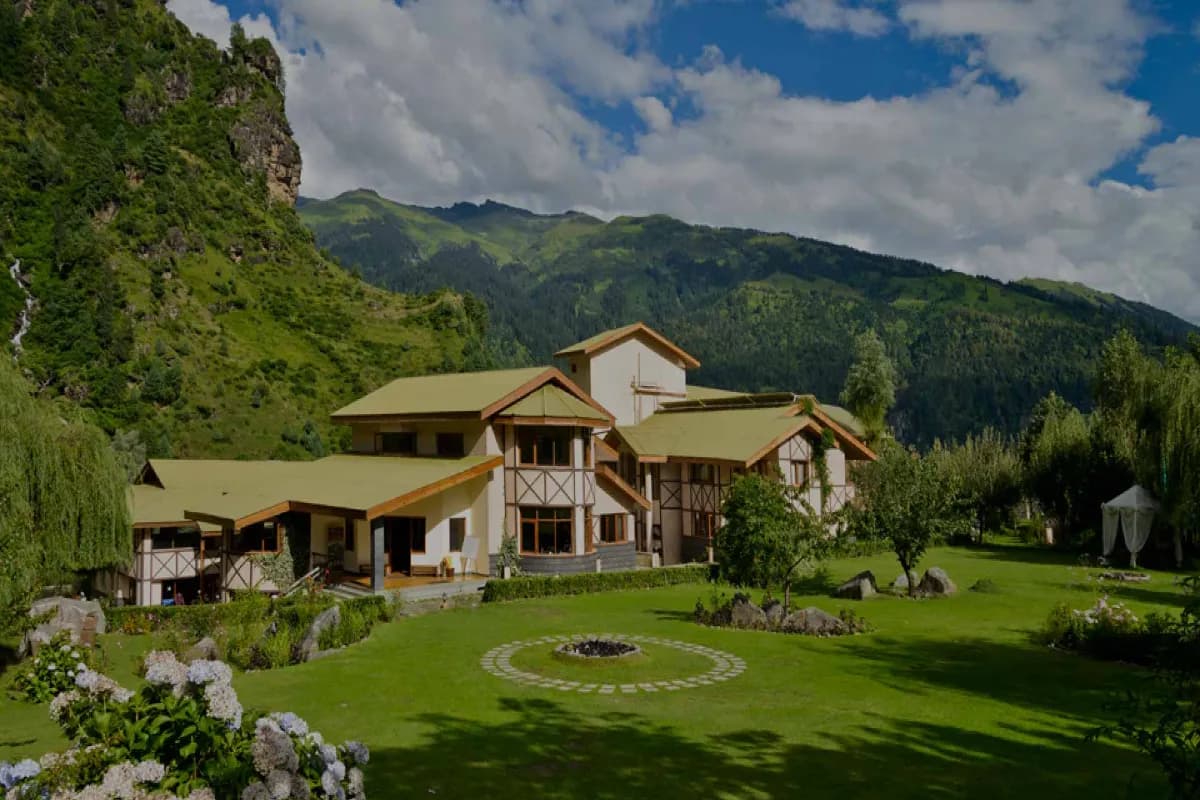 Solang Valley Resorts