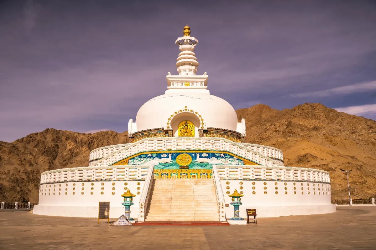 Shanti Stupa