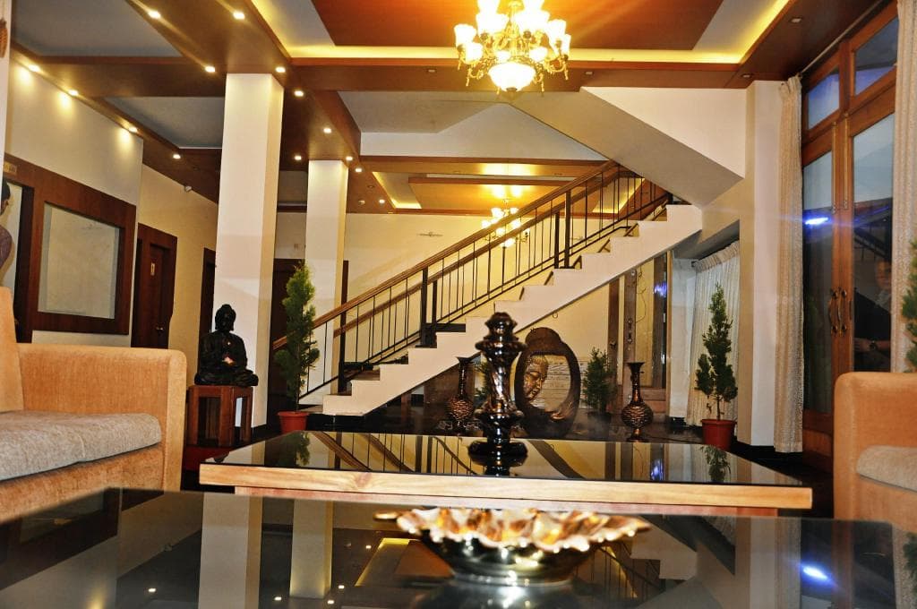  The Golden Crest Hotel