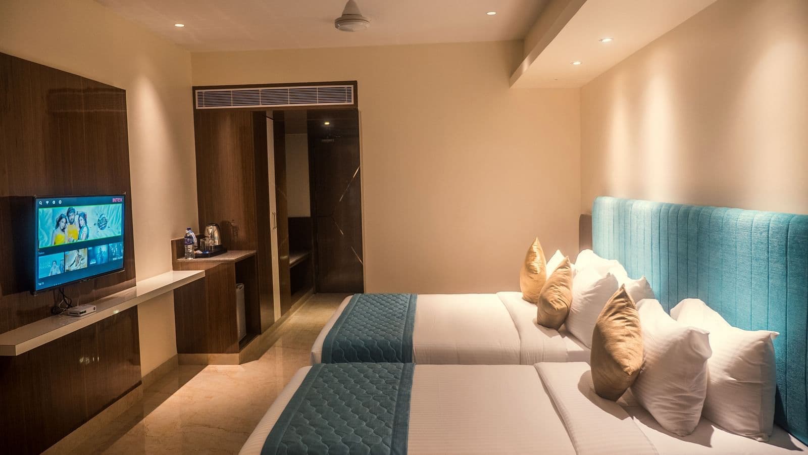 Misty Ocean, Puducherry