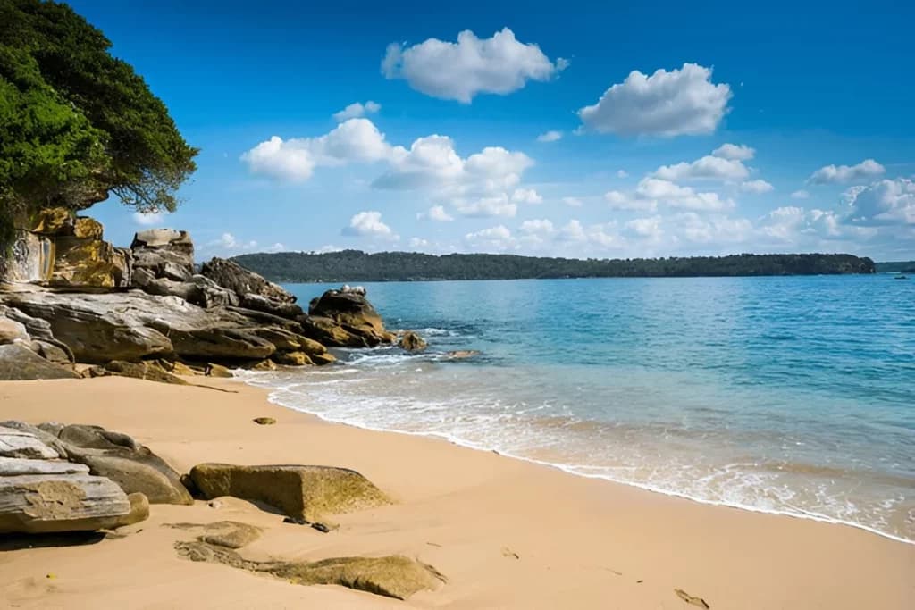 Lady Bay Beach