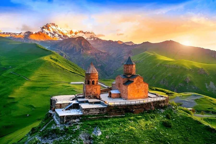 Experience the Scenic Wonder of Gergeti Trinity Church