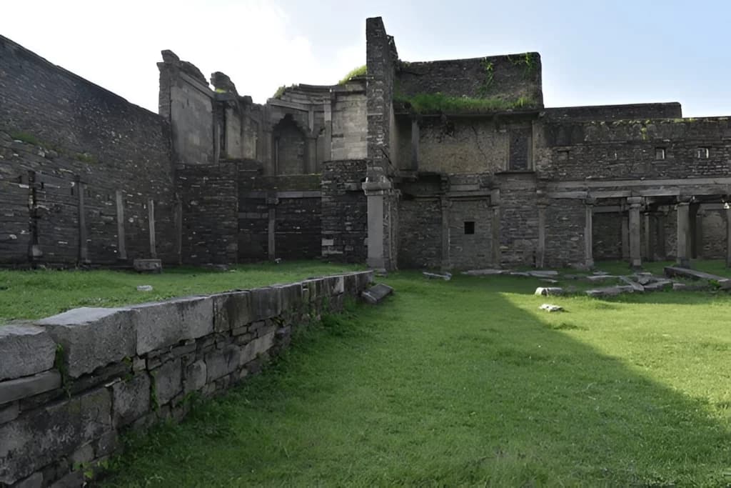 Raisen Fort