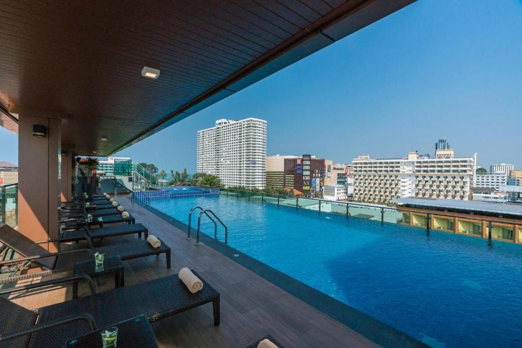 Acqua Hotel Pattaya