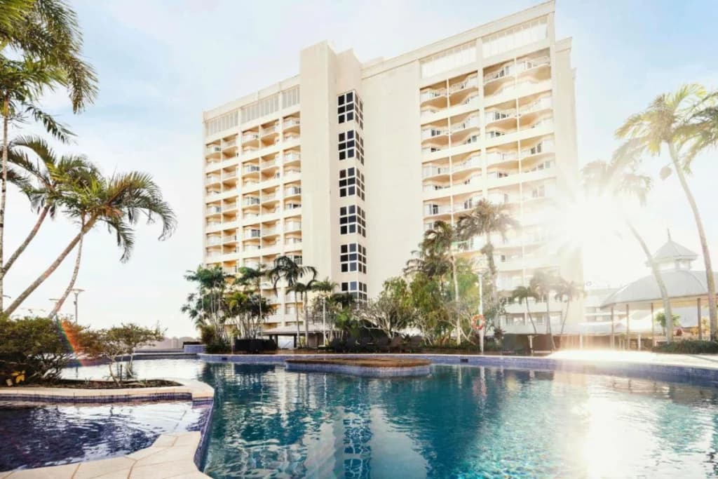 Pullman Cairns International