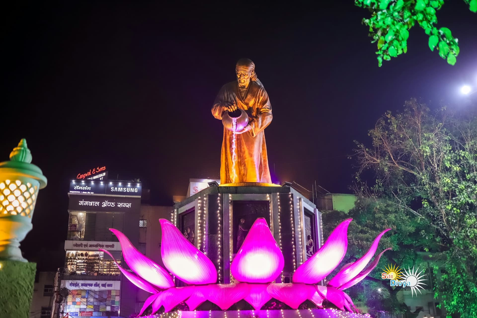 Shirdi Family Tour – Stress Relieving Trip