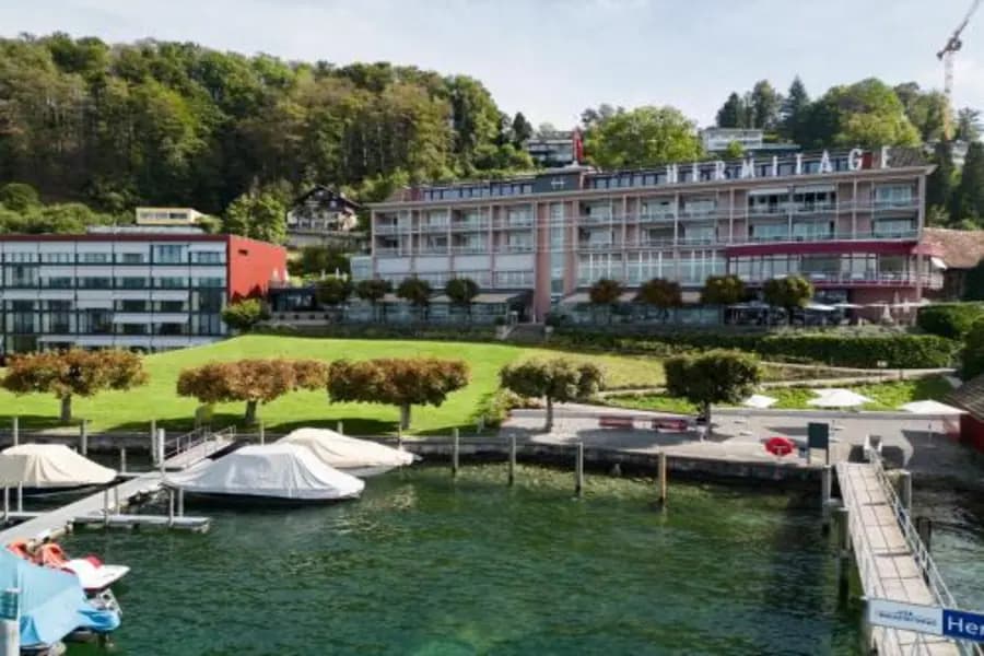 HERMITAGE Lake Lucerne