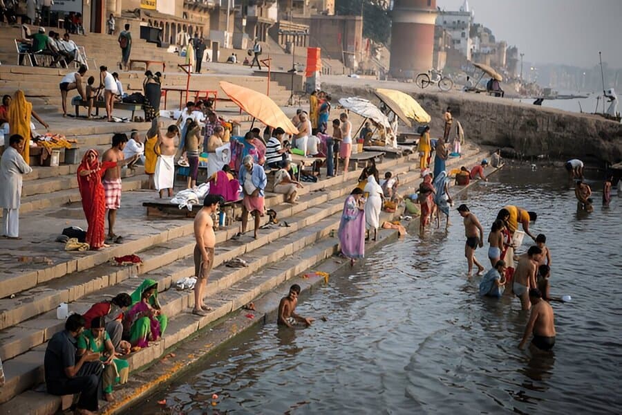 Holy Bath in the Ganges