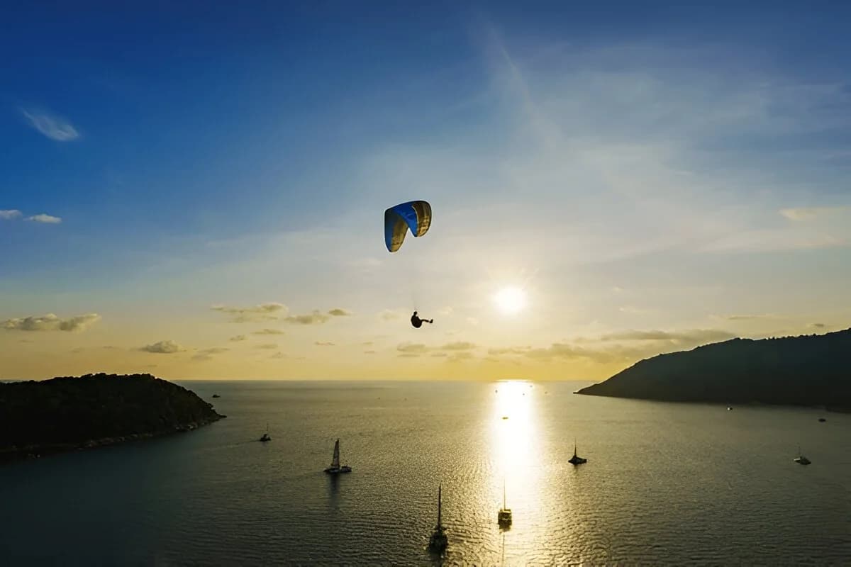 Paragliding in Andaman