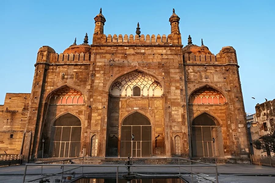 Alamgir Mosque