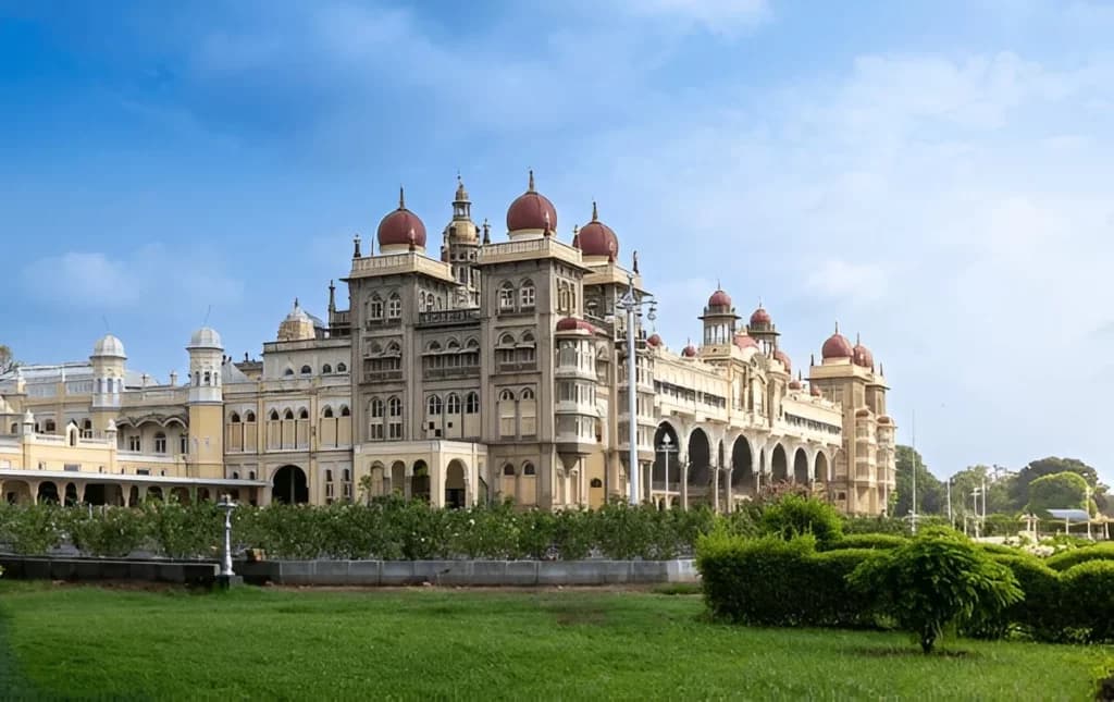 Tourist Places in Karnataka for 3 days