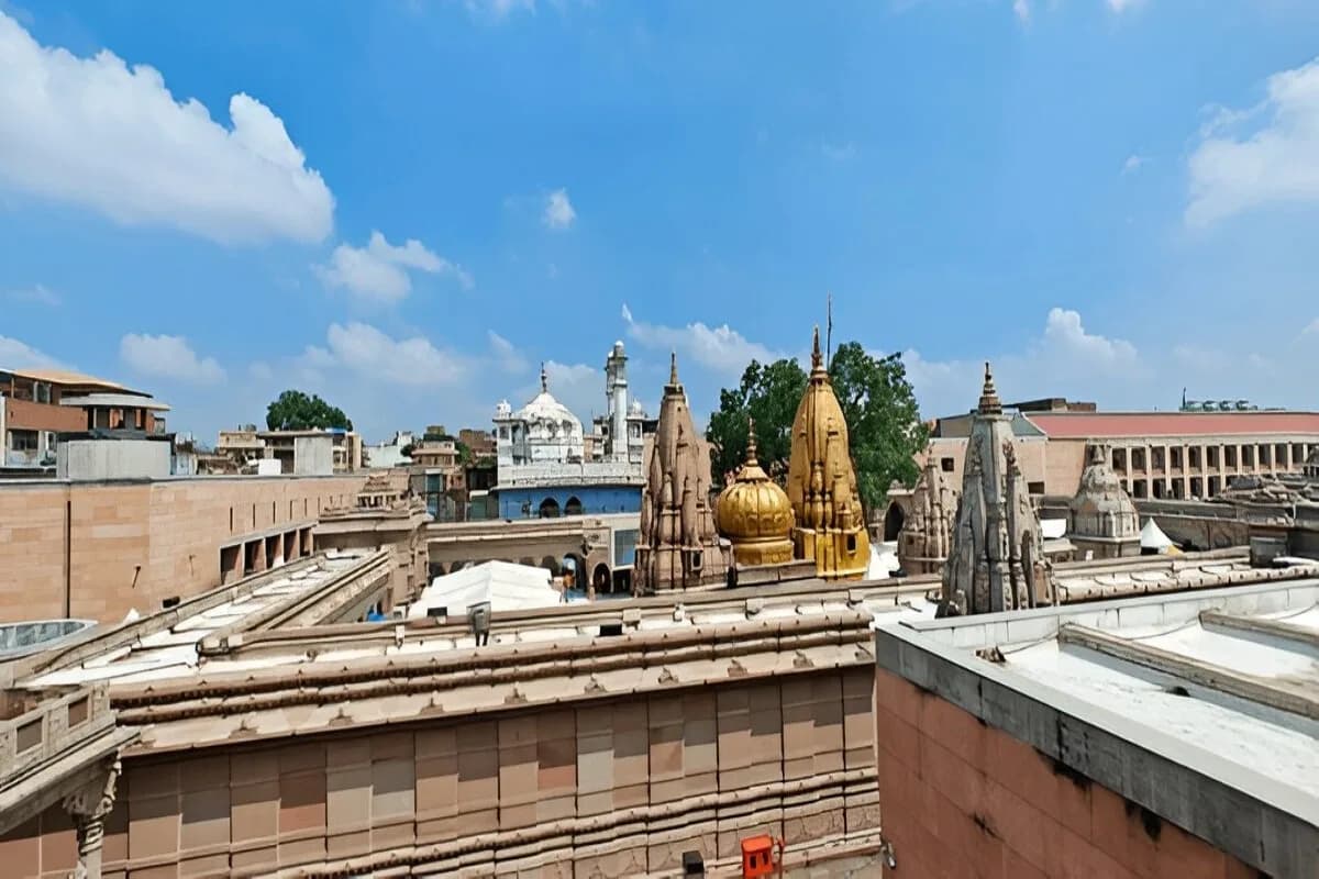 Shri Kashi Vishwanath Temple