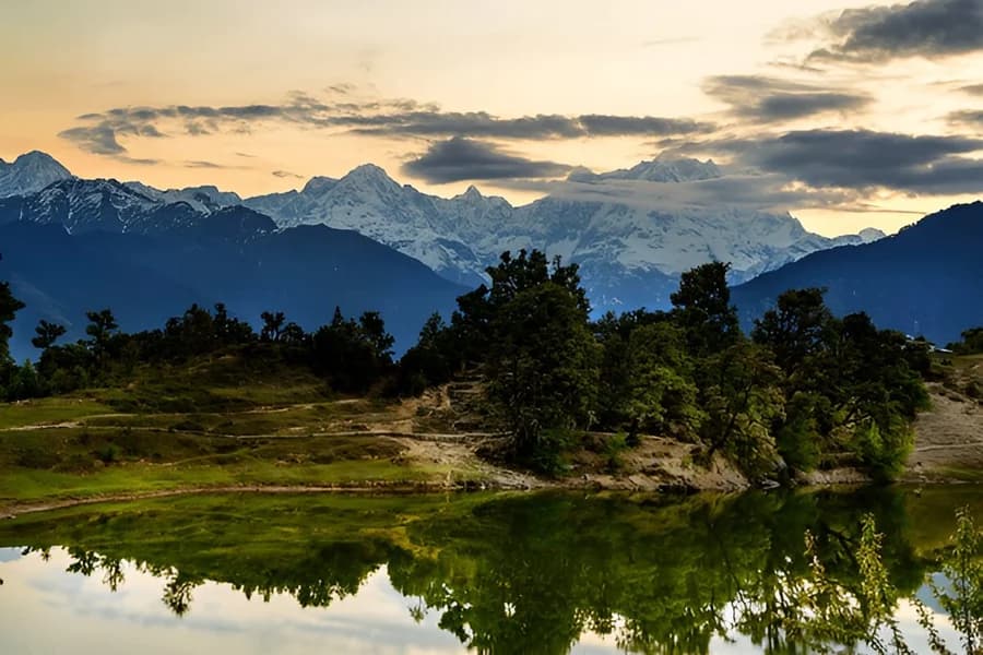 Explore Deoria Tal