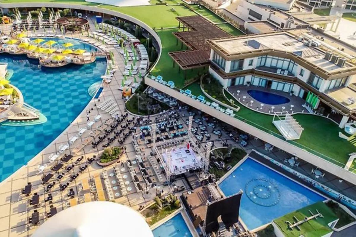 Dalga Beach Aquapark Resort