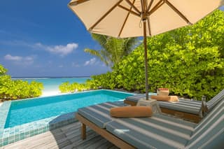 Escape to Paradise: Your Luxurious Maldives Adventure
