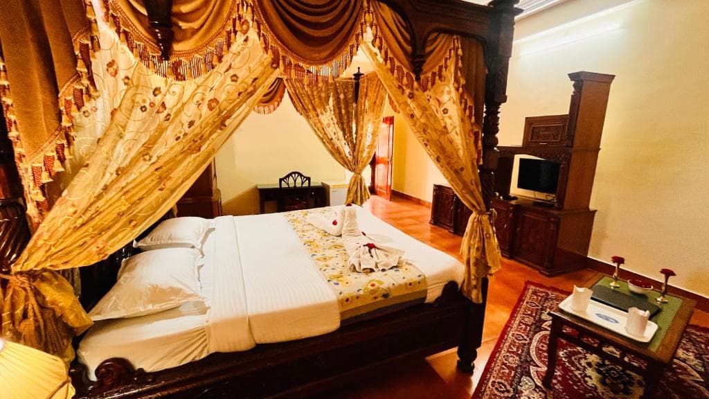 Hotel Master Paradise