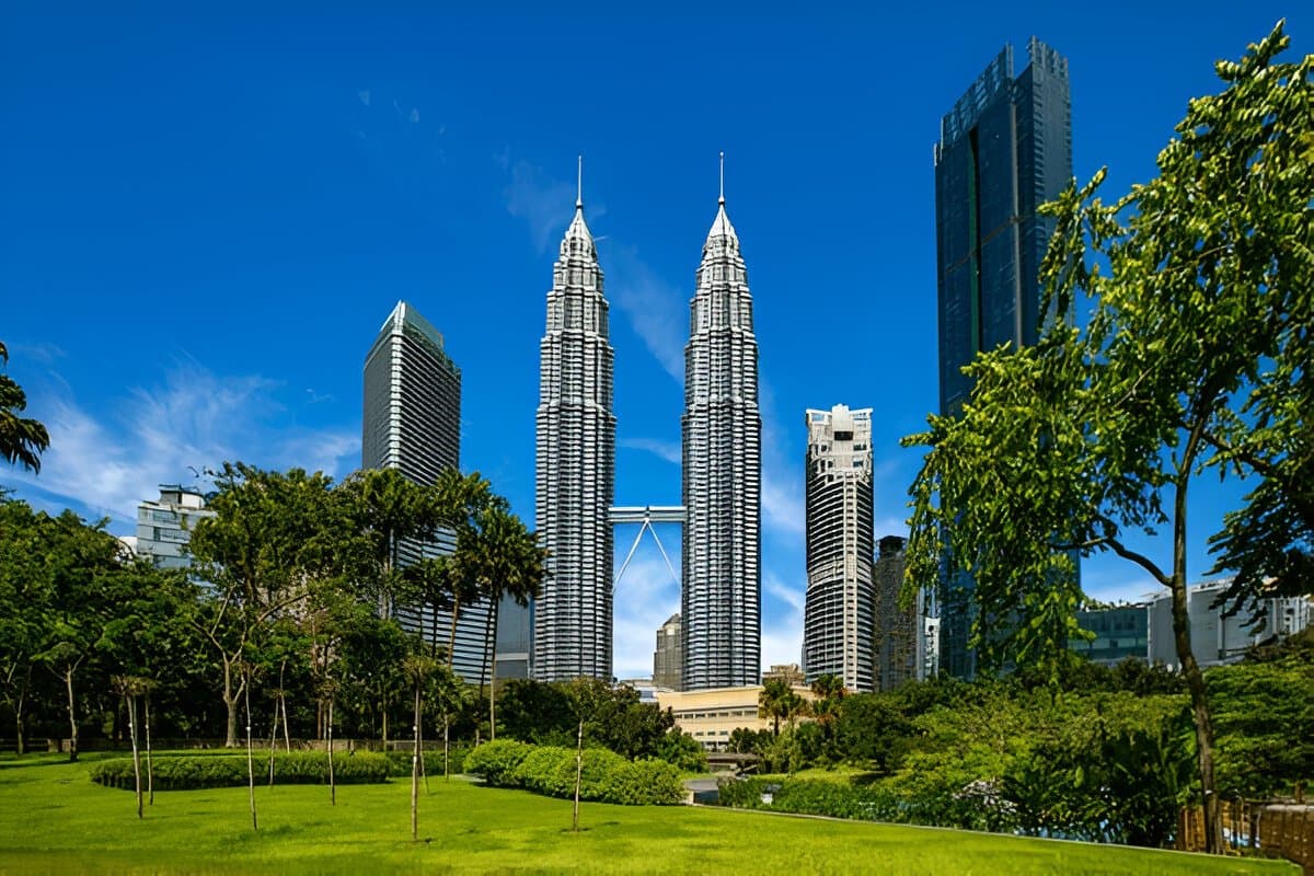 Explore the Petronas Twin Towers