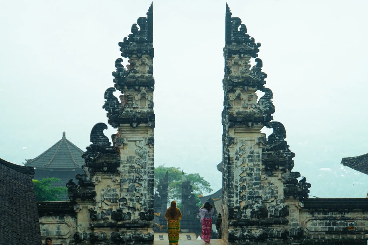 Penataran Agung Lempuyang Temple Front gate View