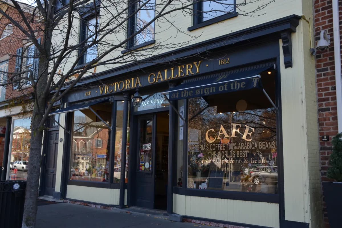 Cafe Gallery