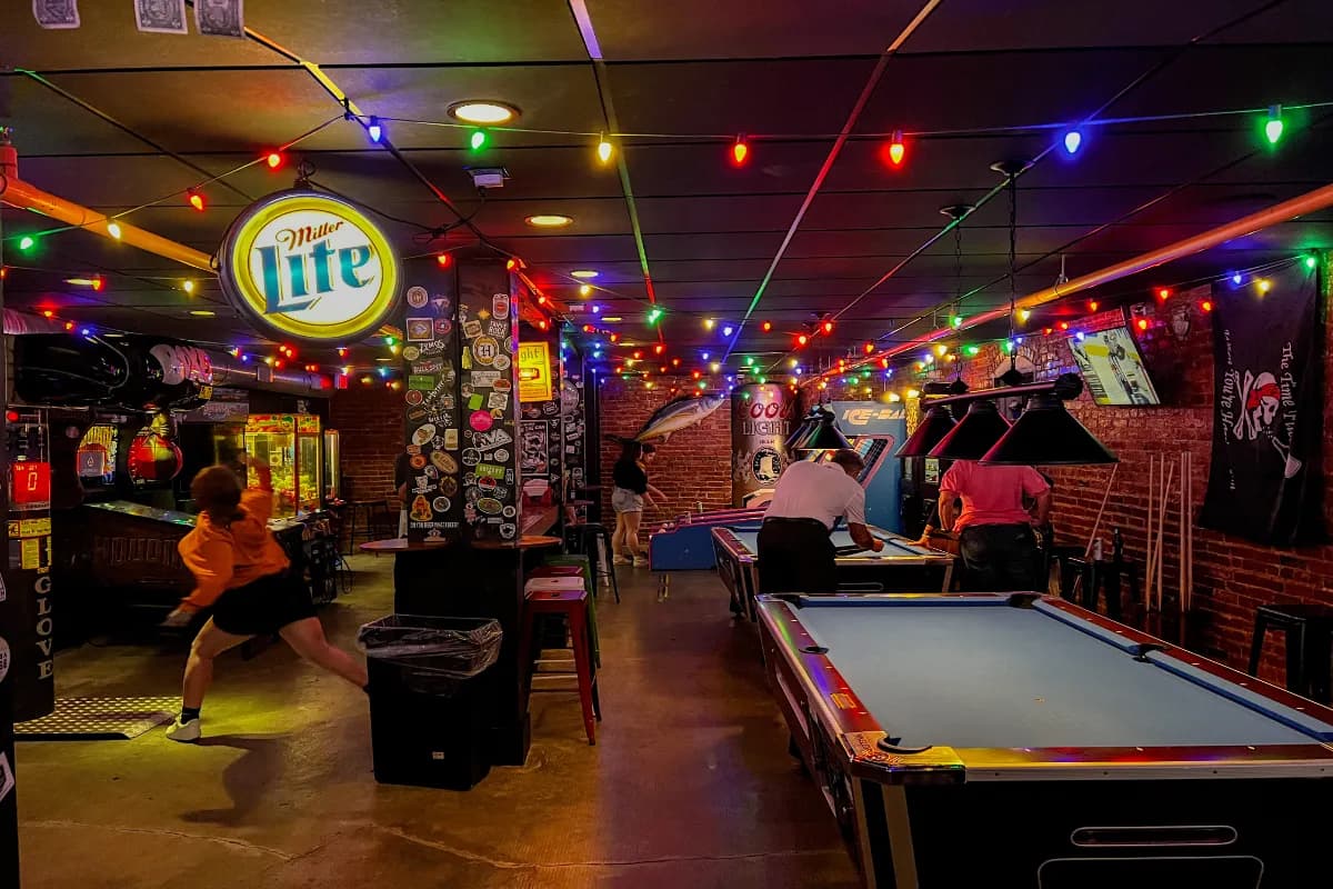 Dive Bar