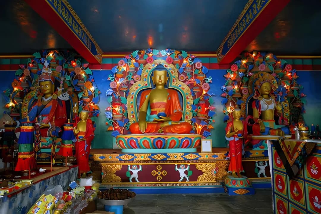 Buddhist Art and Statues