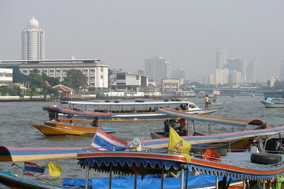 Floating Markets