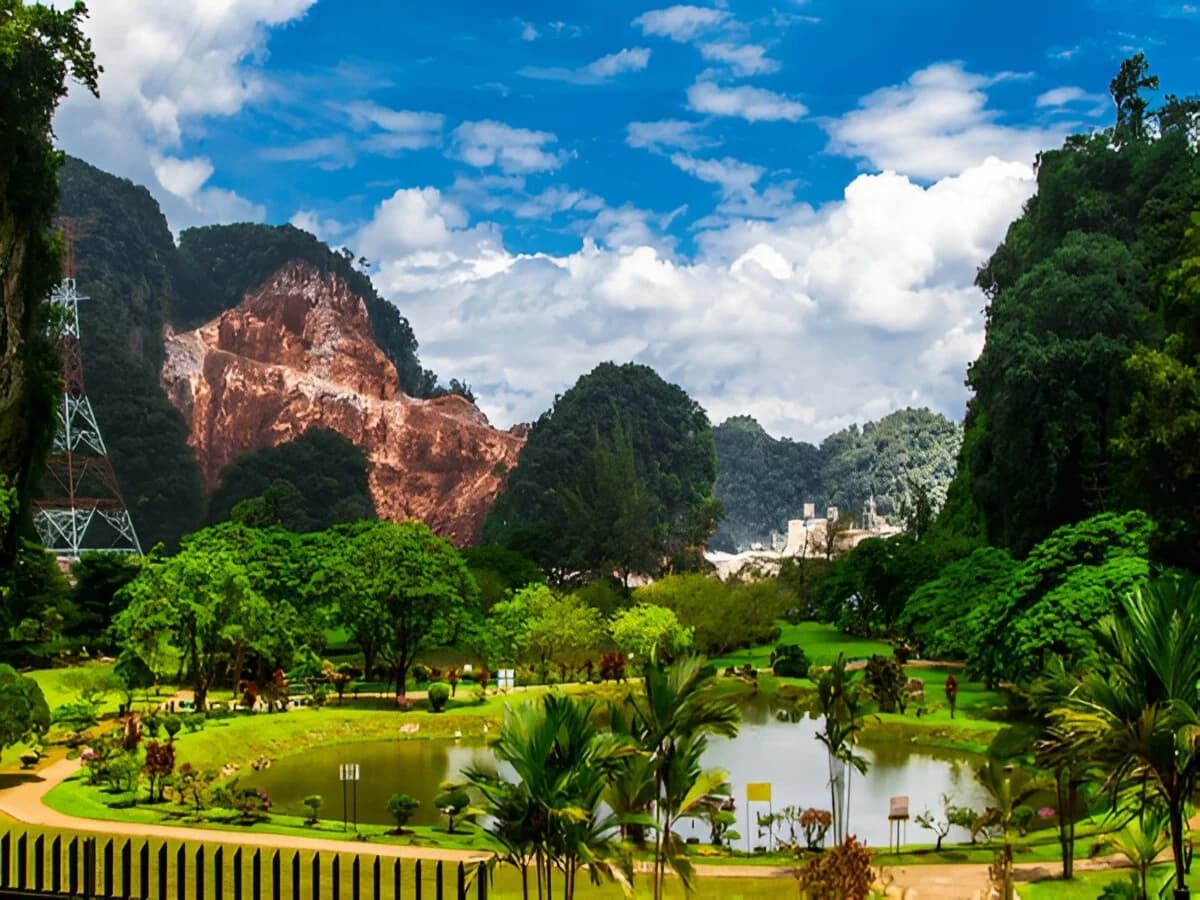 KeK Lok Tong Cave Temple