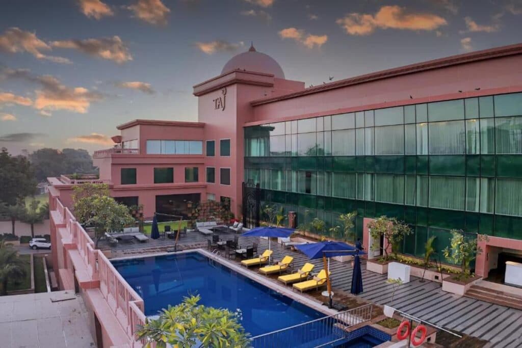 Taj Hotel & Convention Centre, Agra