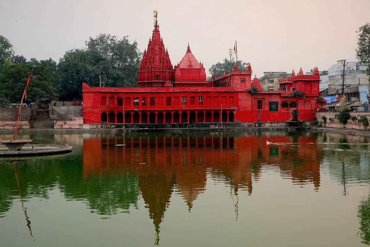 Shree Durga Mata/Kushmanda Mandir