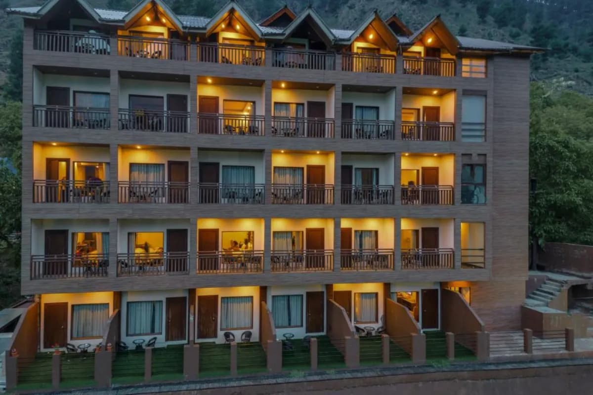 The Chinar Resort and Spa