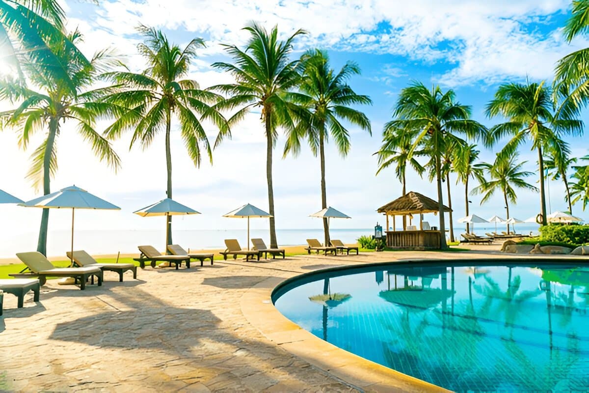 Luxurious Maldives Getaway at Thulhagiri island resort