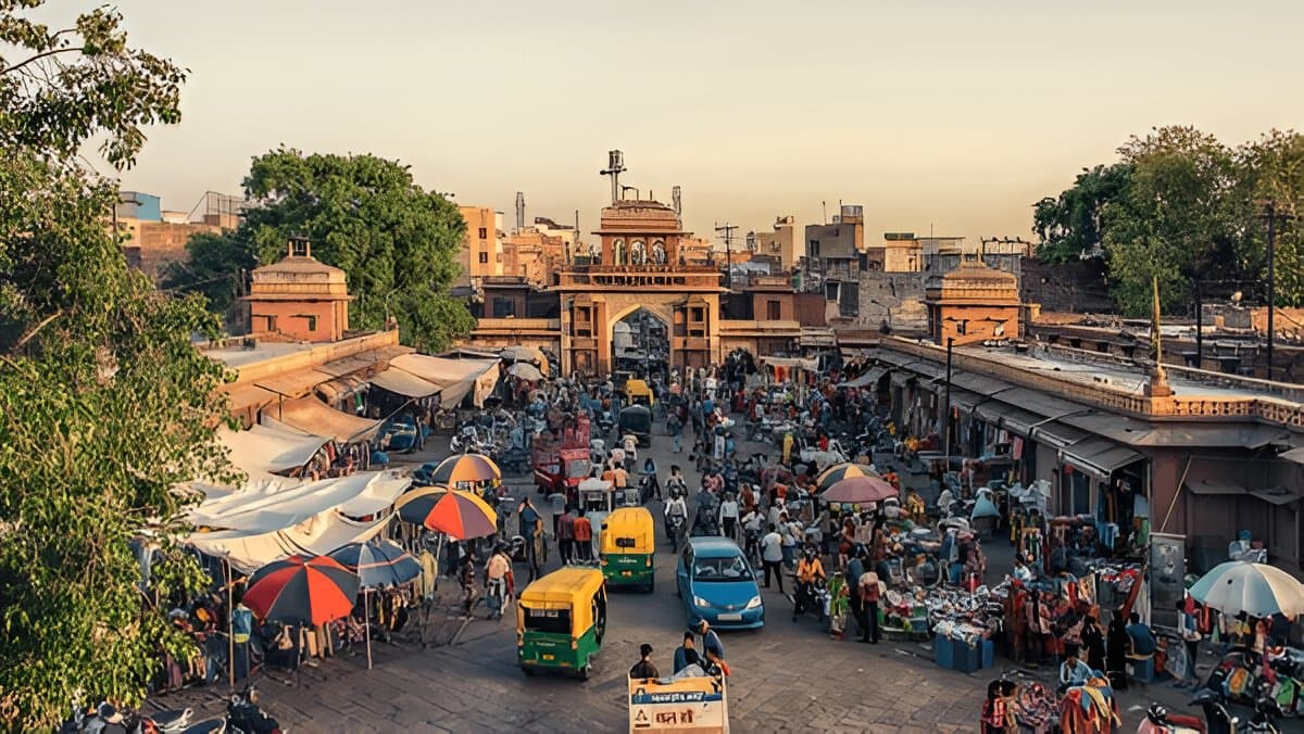 MARKET