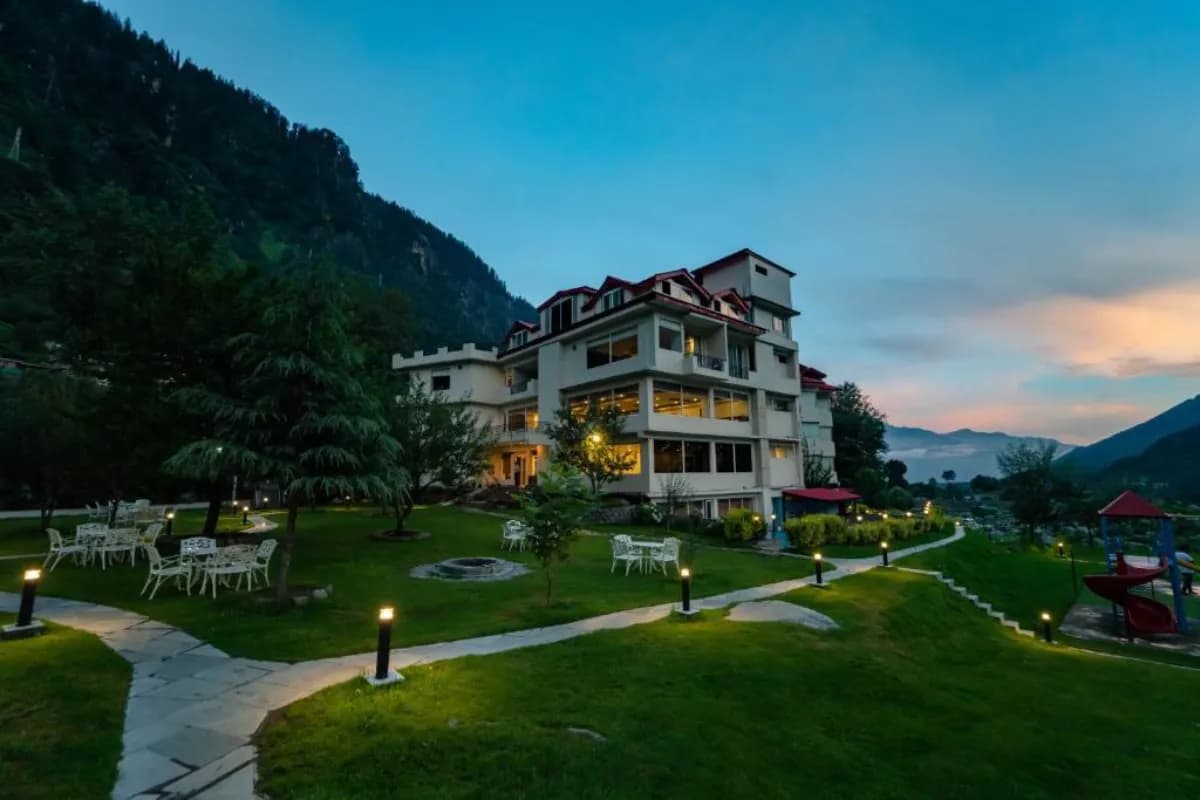 The Allure Grand
