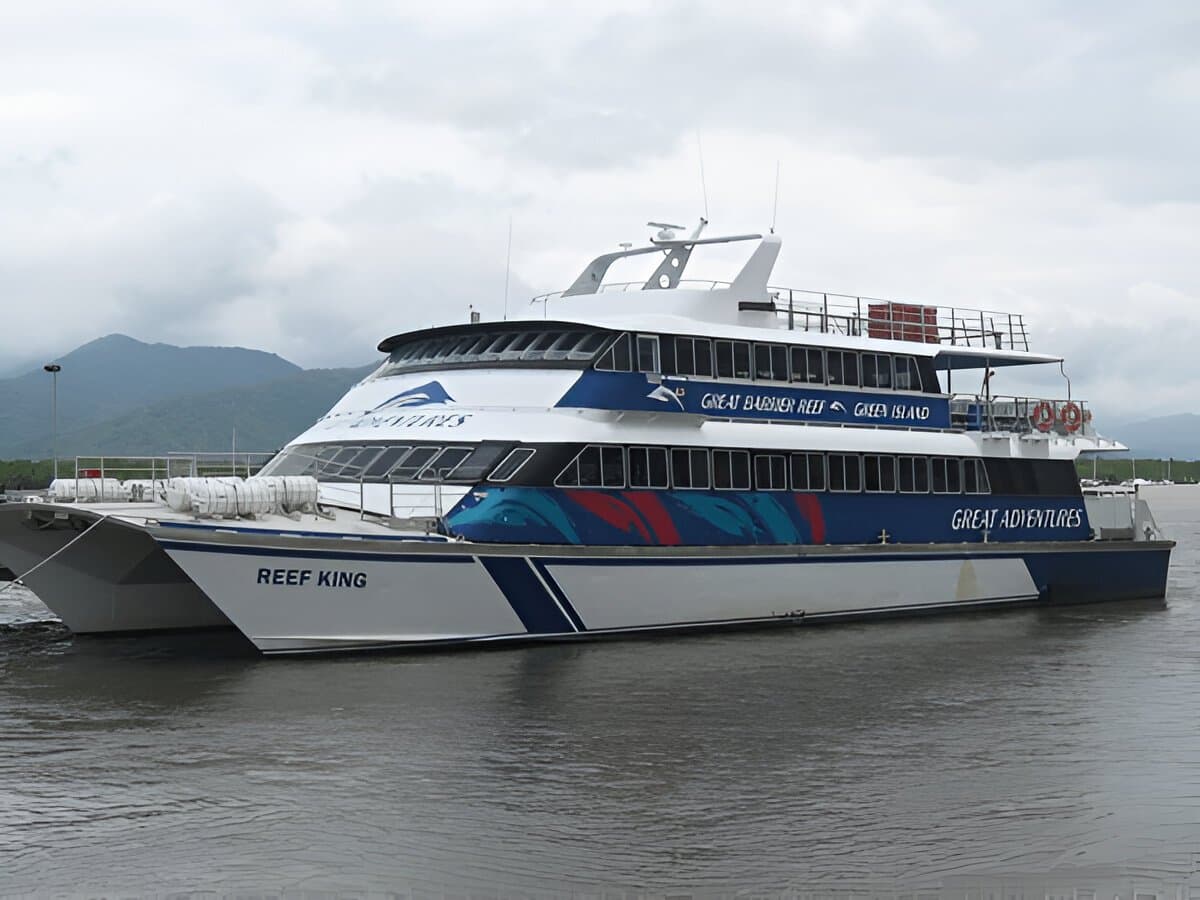 Green Island Great Barrier Reef Cruise