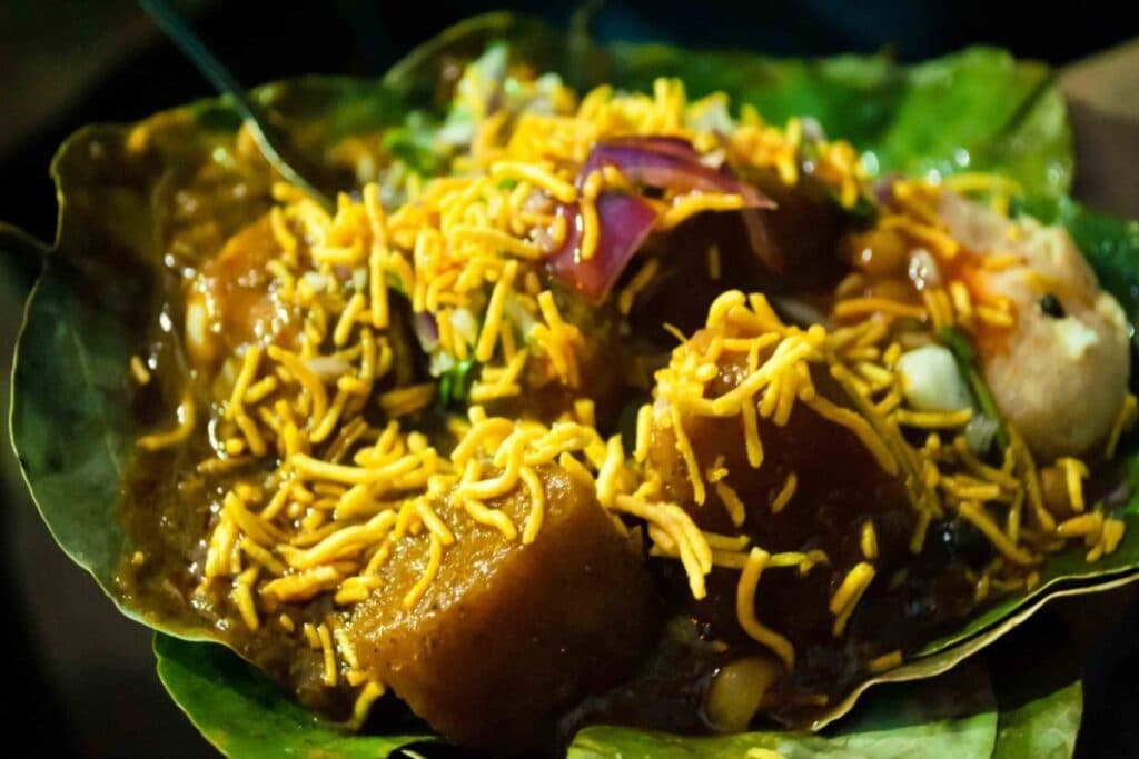 Dahi Bara Aloo Dum