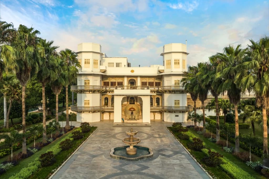 Usha Kiran Palace, Gwalior