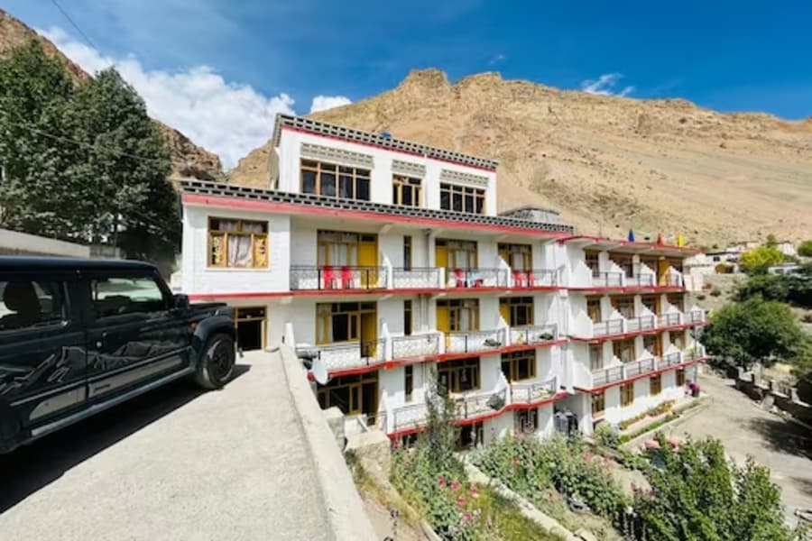 White Rose Homestay