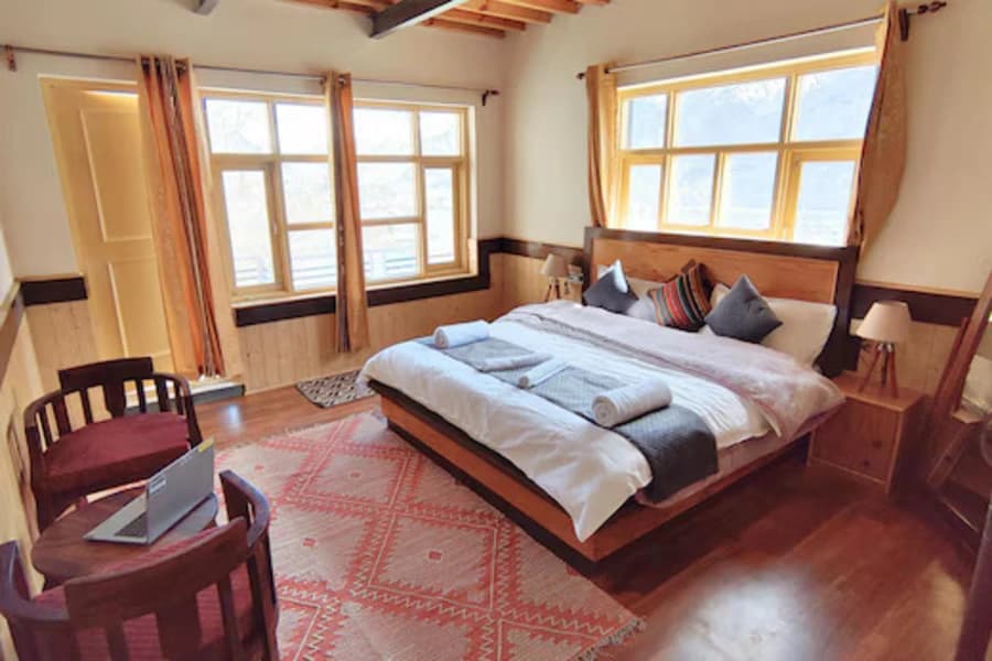 Eskape Inn Kaza